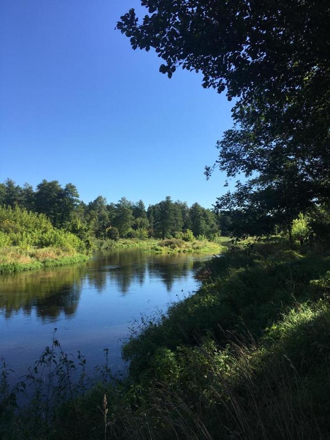 Domek Pod Trzema Kuropatwami Ily Kolo Urli Exteriör bild